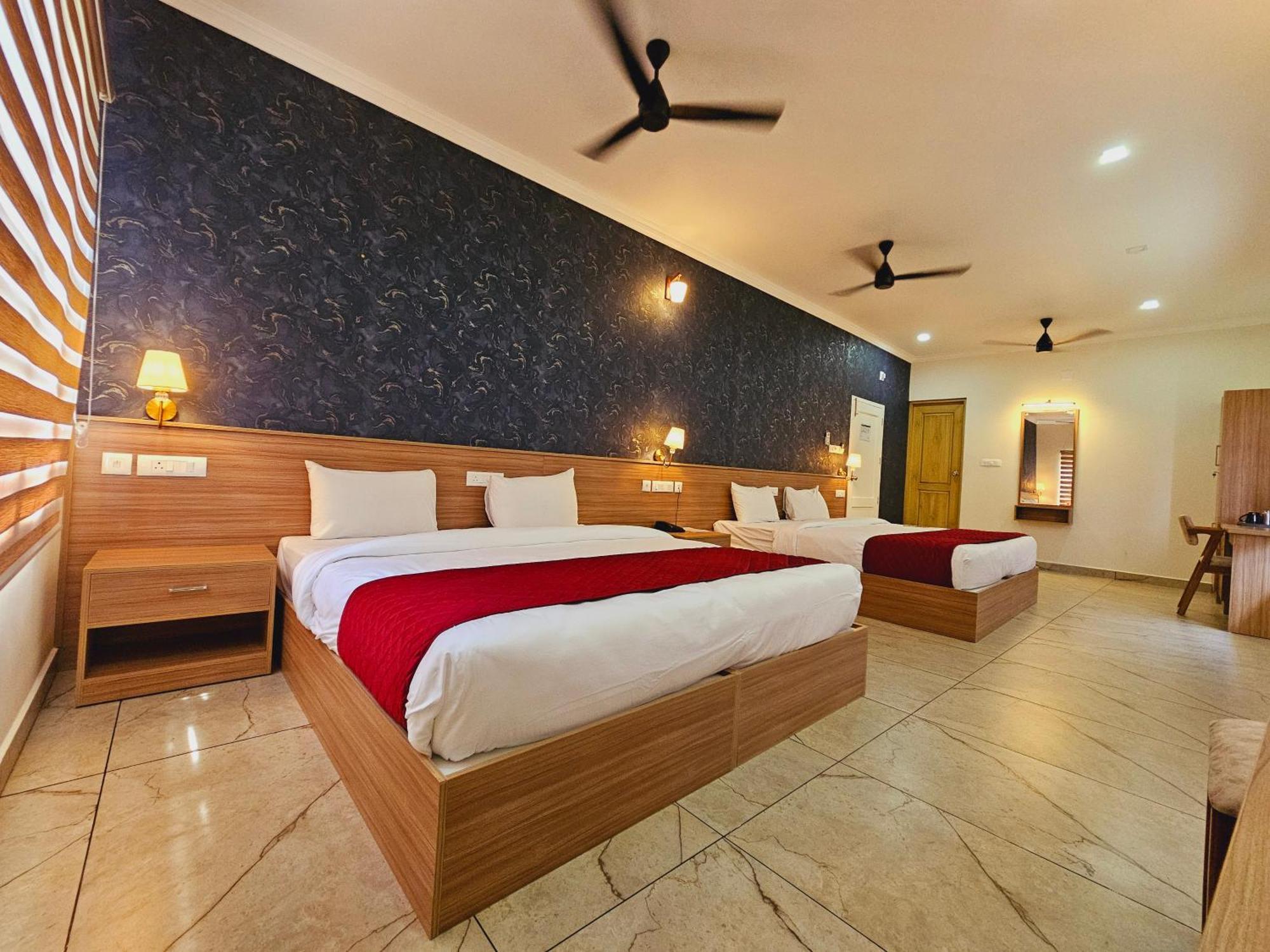 Esaa Airport Hotel Коччи Экстерьер фото