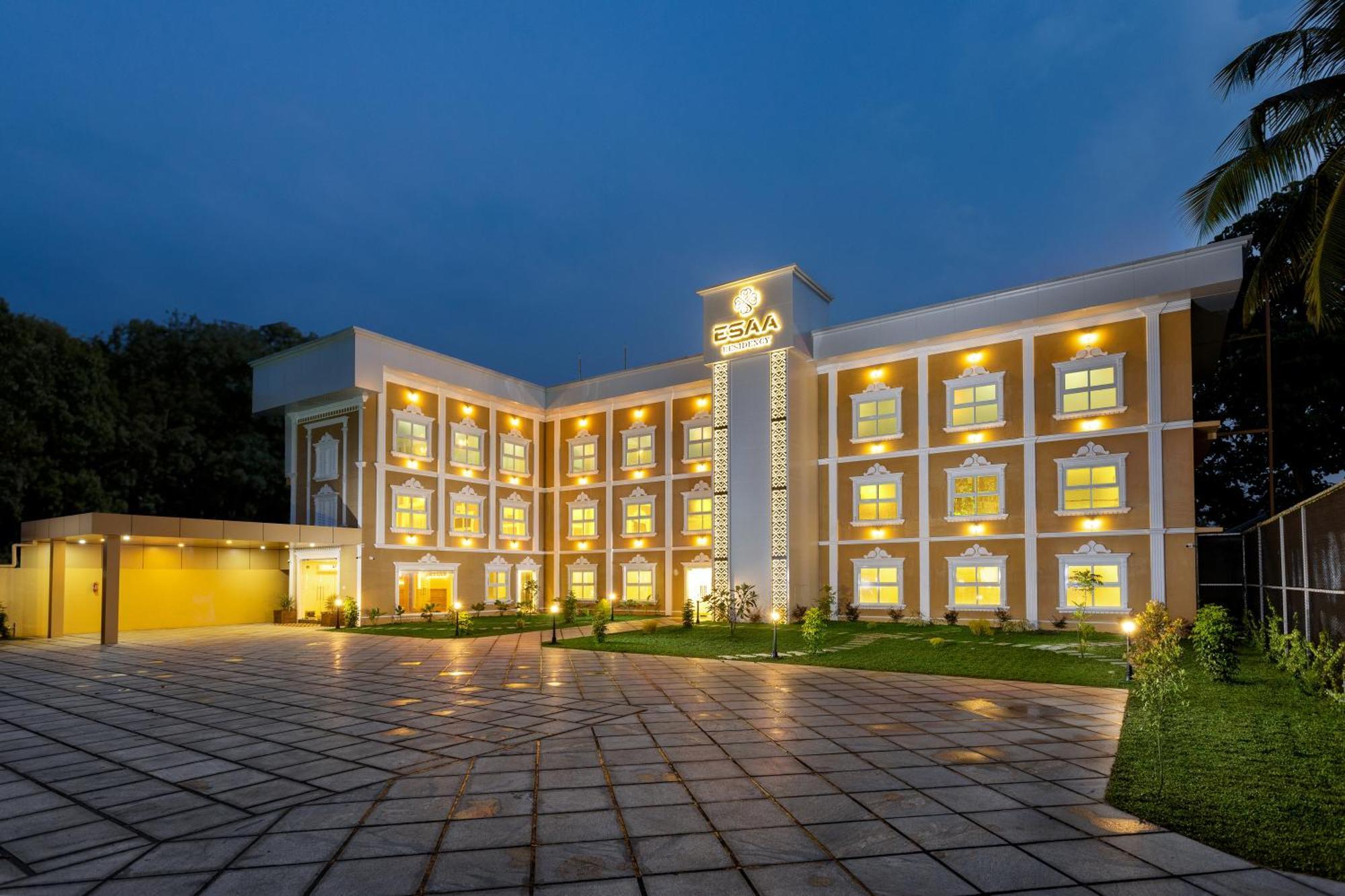 Esaa Airport Hotel Коччи Экстерьер фото